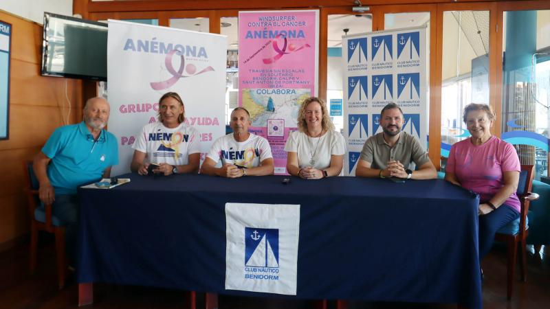 Cubrir en windsurf los 150 kilómetros entre Benidorm e Ibiza, el nuevo desafío para apoyar a Anémona